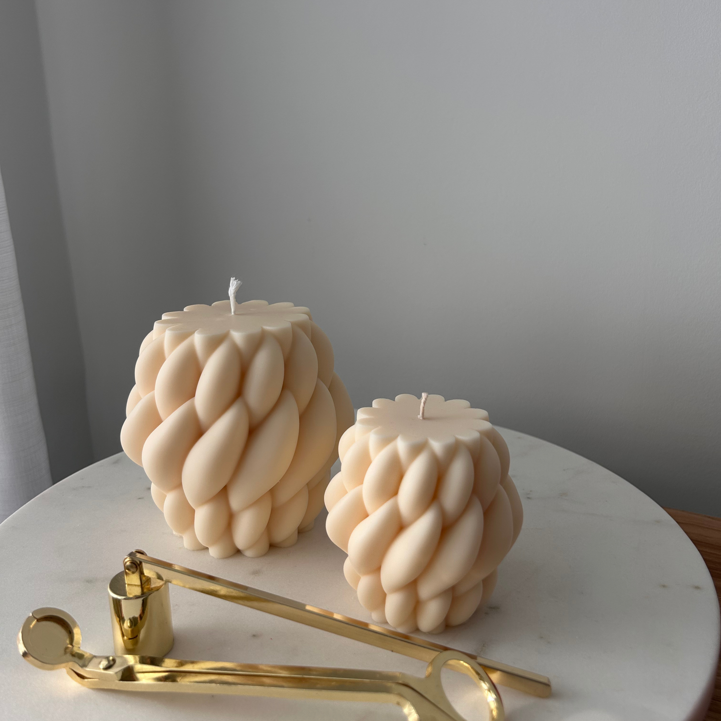 knot candle