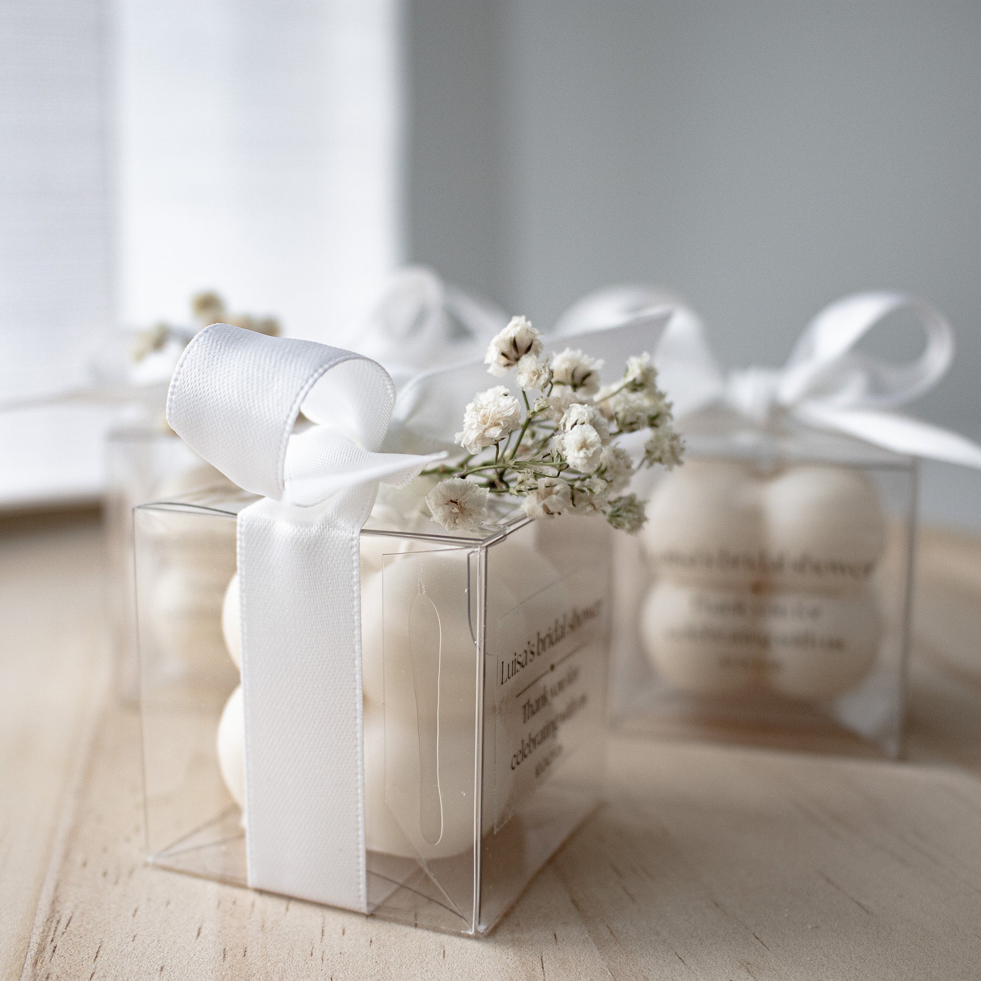 babys breath dried flower wedding favors